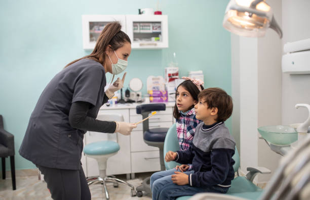 Emergency Dental Services in Karnes City, TX